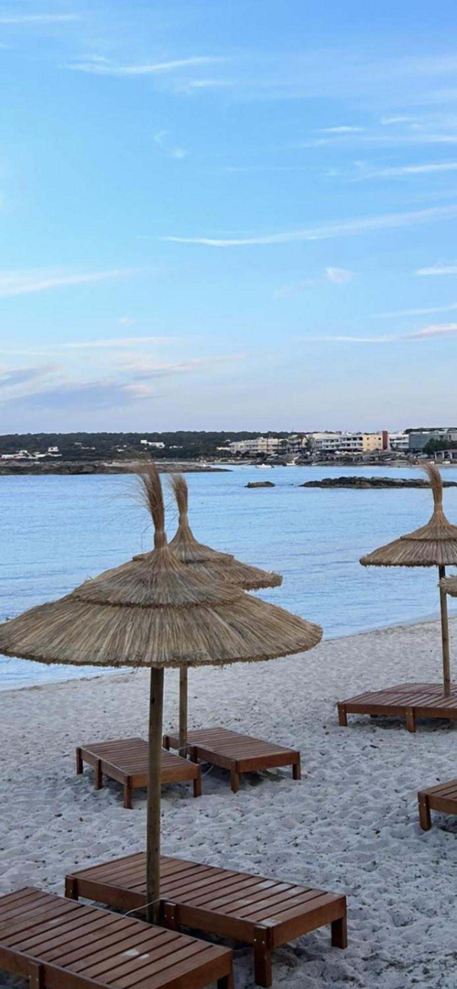 Apartament Es Pujols Vista Mare Zewnętrze zdjęcie