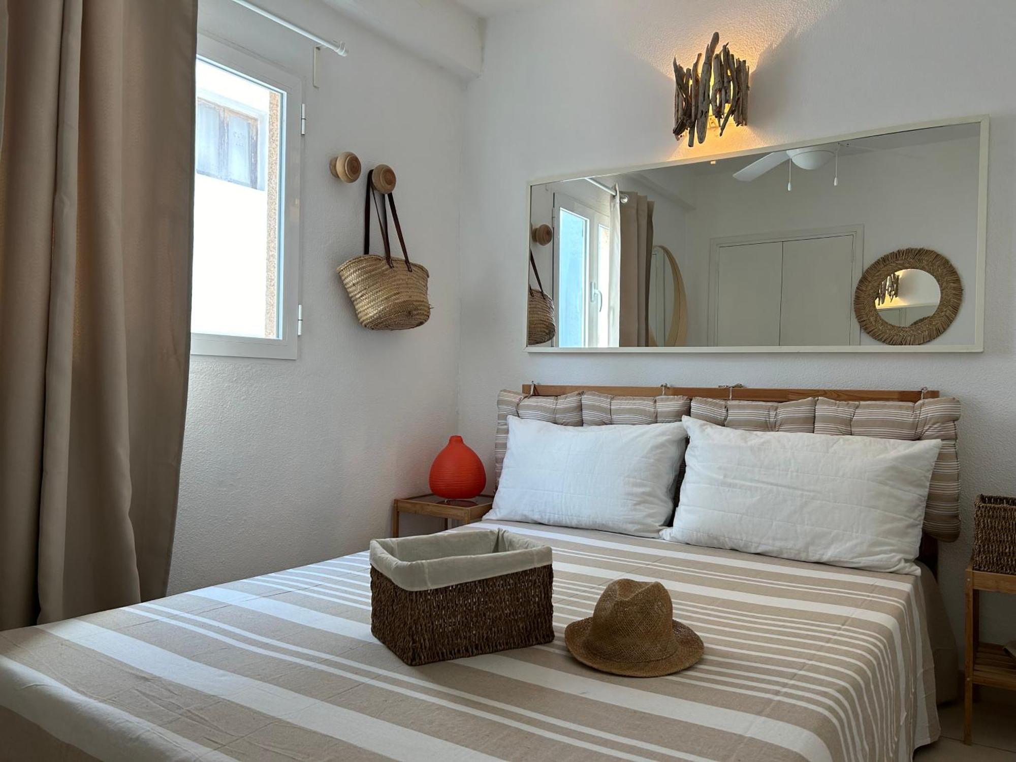 Apartament Es Pujols Vista Mare Zewnętrze zdjęcie